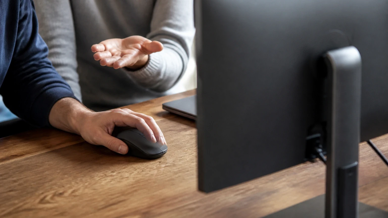 Practical detail related to how to choose workplace software using practical criteria